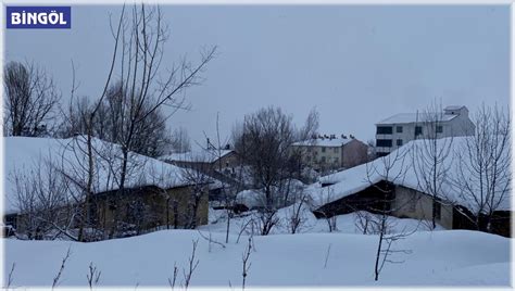 Karlıova’da kar kalınlığı yer yer 1 metreyi buldu
